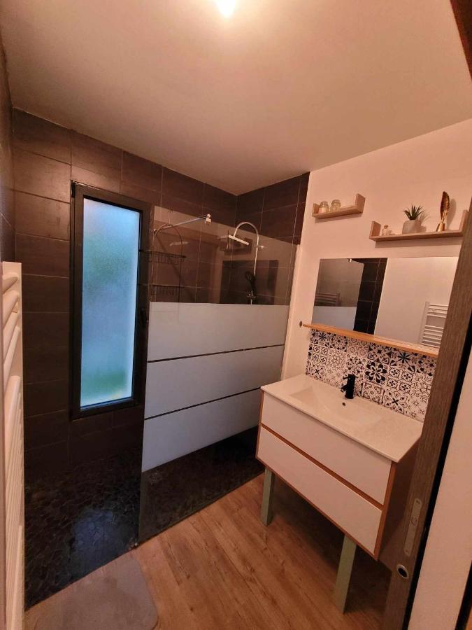 Coutras Maison Individuelle Clotureeヴィラ エクステリア 写真